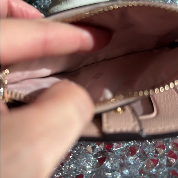 Kate Spade Truly Red Heart Pattern Wallet - Picture 4 of 4